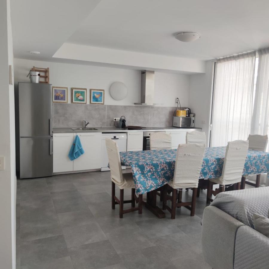 Apartment Close To The Beach With Free Parking 巴达洛纳 外观 照片